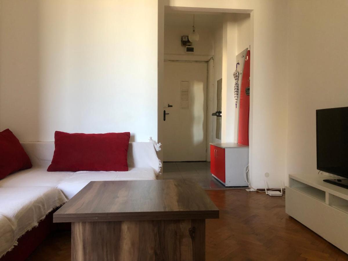 Lovely 1 Bedroom Apartment Close To Old Town บูคาเรสต์ ภายนอก รูปภาพ