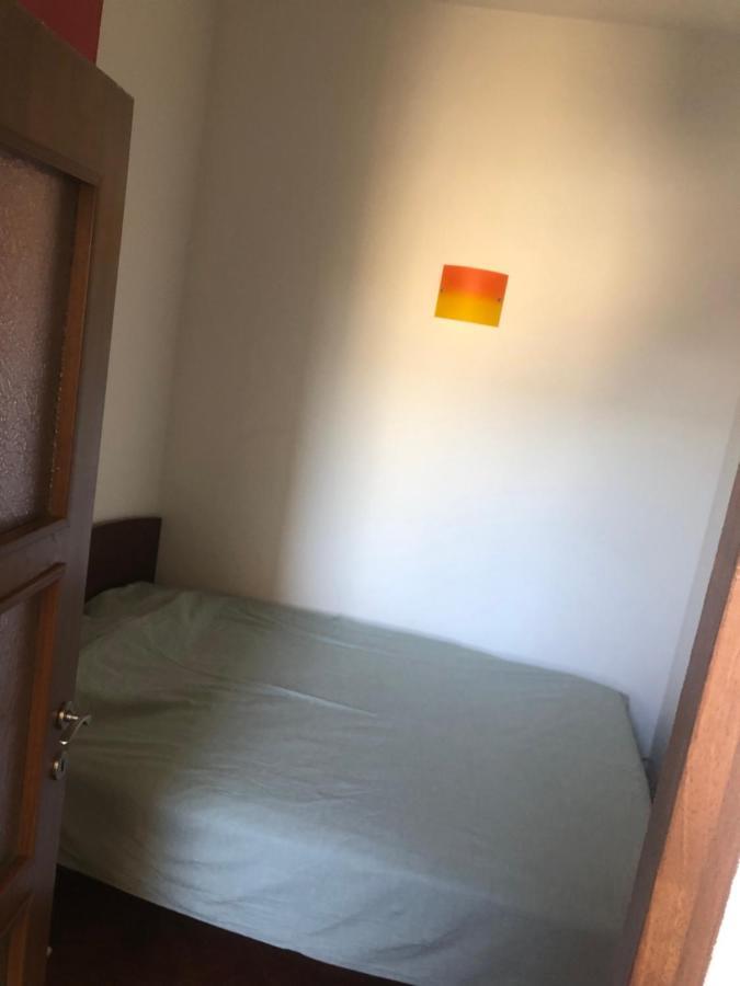 Lovely 1 Bedroom Apartment Close To Old Town บูคาเรสต์ ภายนอก รูปภาพ