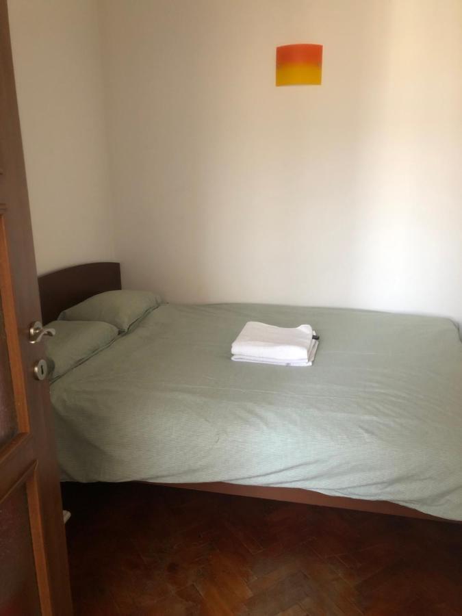 Lovely 1 Bedroom Apartment Close To Old Town บูคาเรสต์ ภายนอก รูปภาพ